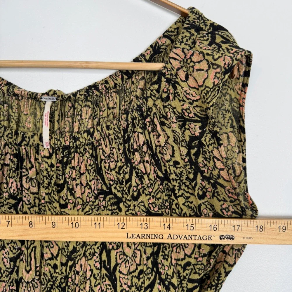 Free People Sweet Soul Smocked‎ Boho Maxi Dress Olive Black Floral Print XS